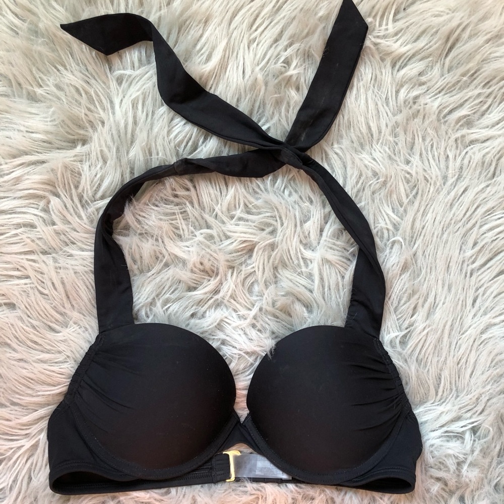 Victoria’s Secret Bombshell Bikini